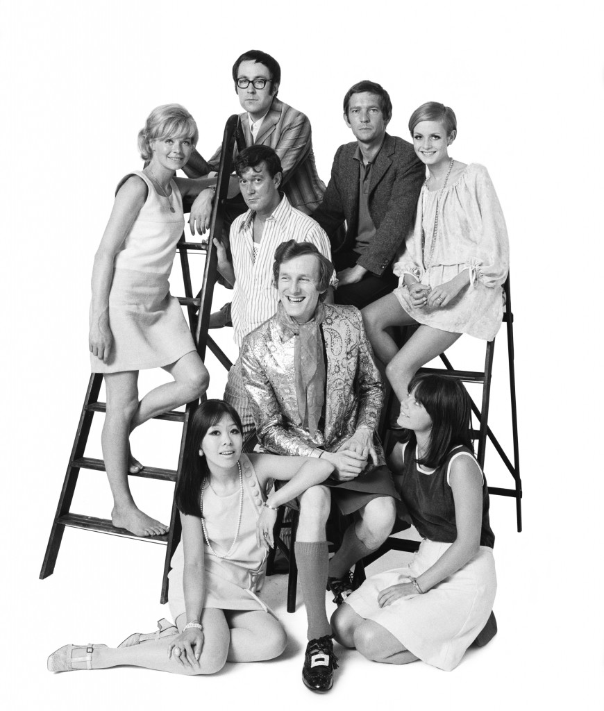 In Group commissioned by Jocelyn Stevens on 18th July 1967. Back row (left to right) Susannah York, Peter S Cook, Tom Courtenay, Twiggy, centre row (left to right) Joe Orton, Michael Fish, front row (left to right) Miranda Chiu, Lucy Fleming. (Photo by Lichfield/Getty Images).
